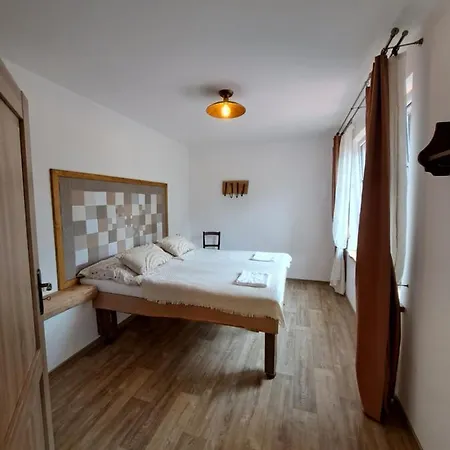 Διαμέρισμα Cihlovy - 100dola